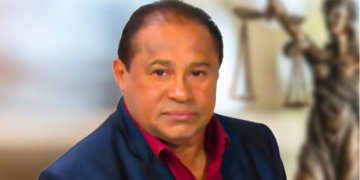 À  BEIRA DO COLAPSO